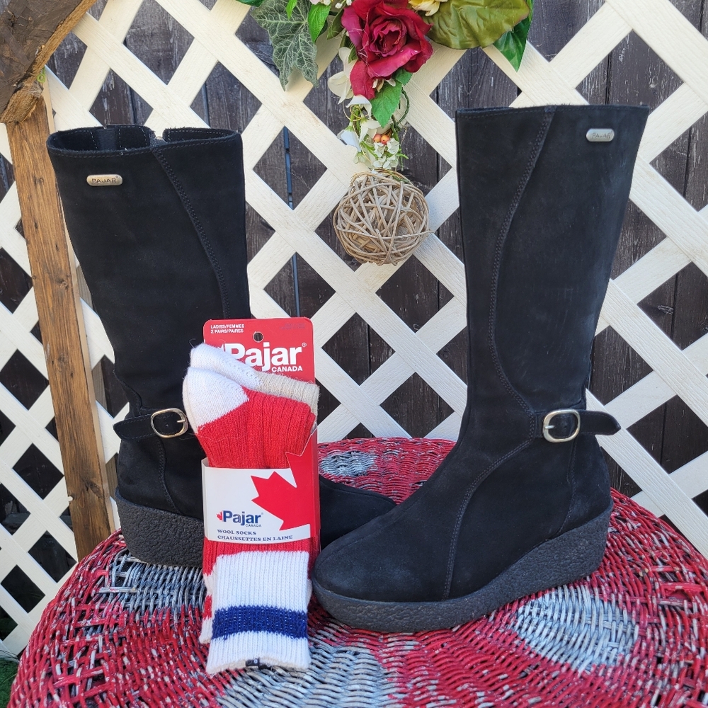 Pajar Winter Wedge Heel Boots Suede Black 8 + Socks Bundle